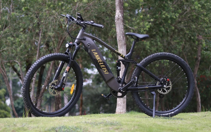 LANKELEISI MX600PRO Trekking-E-Bike
